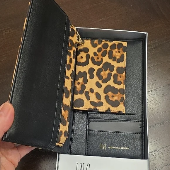 INC Leopard Print Clutch - Picture 3 of 3